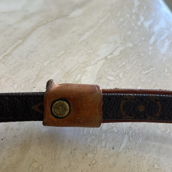 Louis Vuitton Monogram Dog Leash - Picture 4 of 10